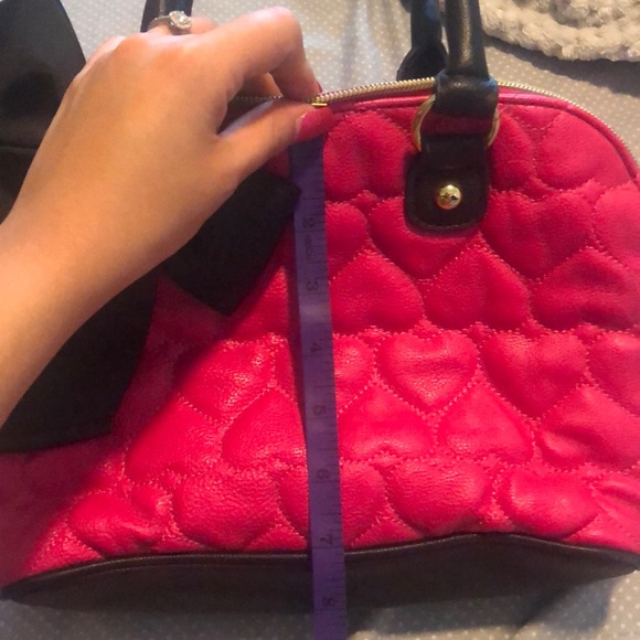 Fuchsia Betsey Johnson Handbag - Picture 5 of 6